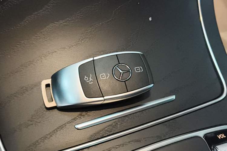 Used Mercedes-Benz GLC AMG 2022 AMG GLC 43 4MATIC Vehicle Key