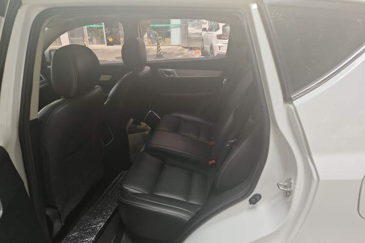 Used Geely Auto Vision X6 2018 1.8L Manual 4G Connect Luxury Edition