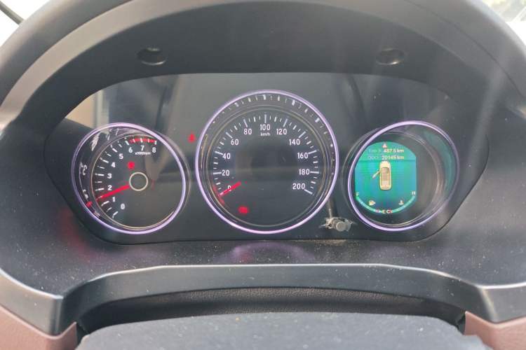 Used Bisu T5 2017 1.5T Manual Luxury Model
