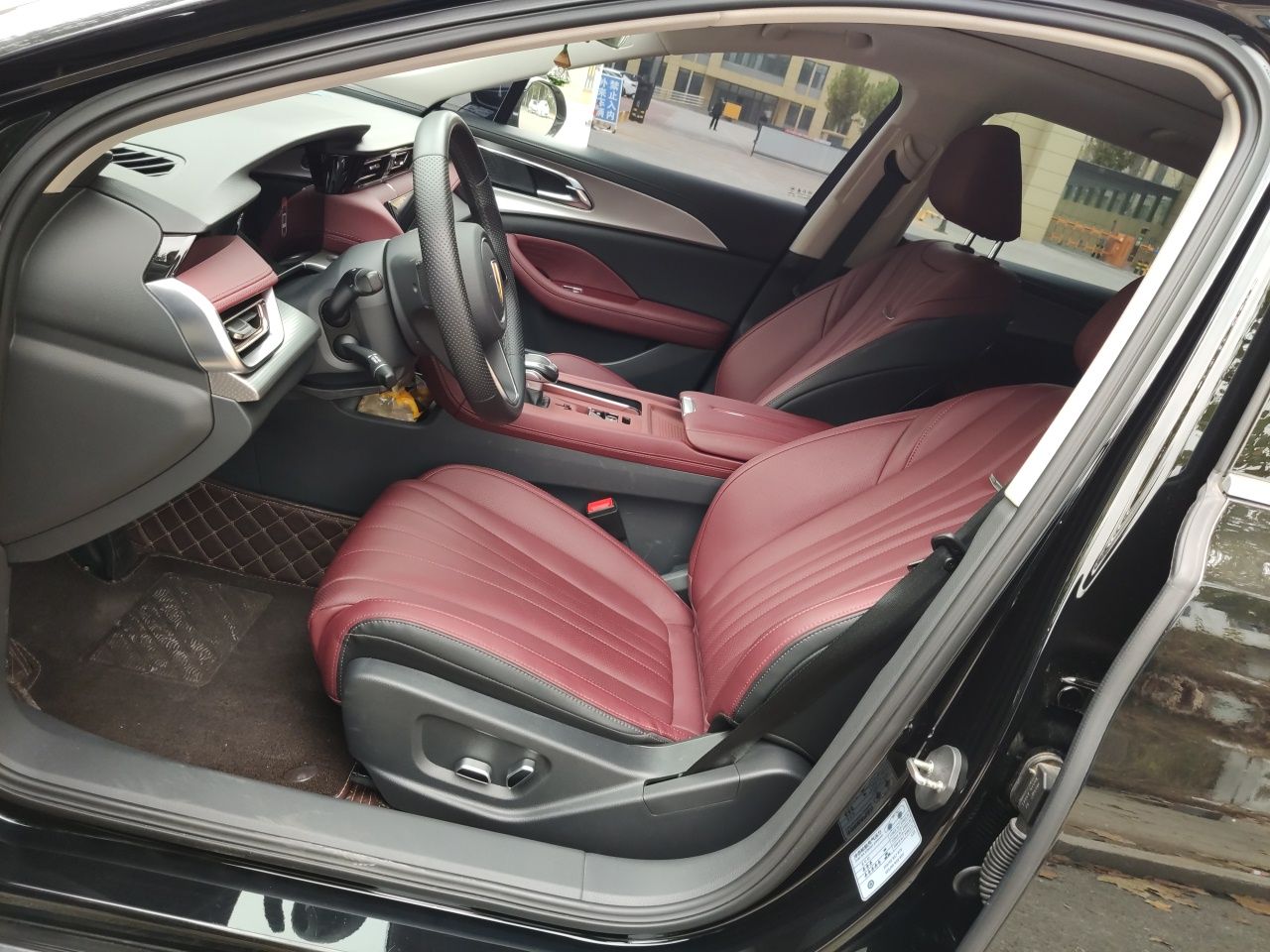 Hongqi H5 2024 1.5T DCT Smart Connect Flagship Edition - Chinese Trim Yun — снимка 14