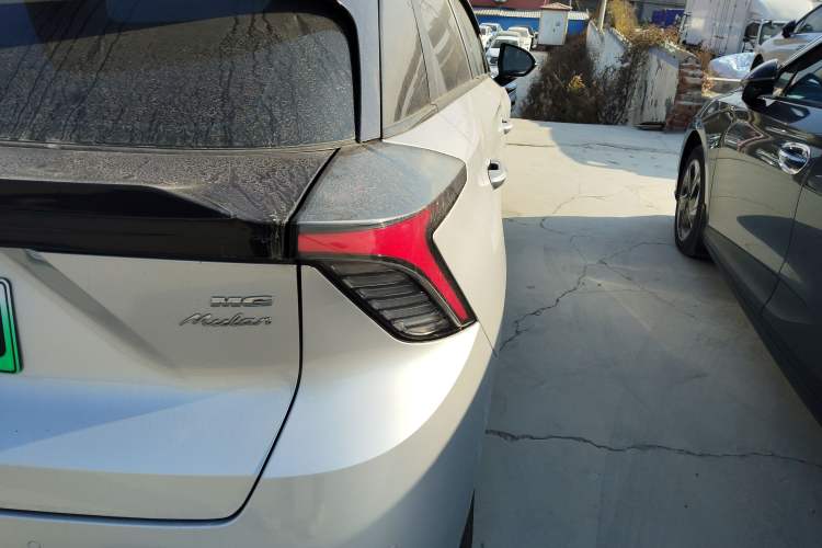 Used MG 4 EV 2022 425 km Fashion Edition Exterior 6