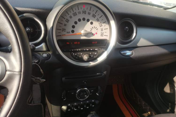 Used MINI MINI 2013 1.6L ONE Limited Edition First Version