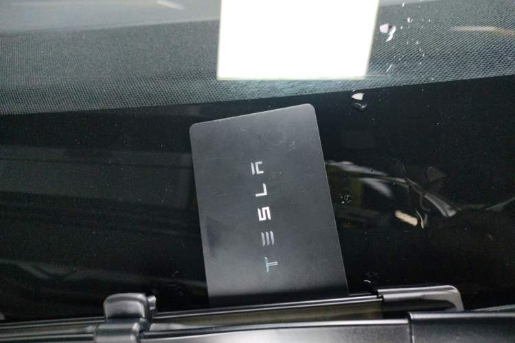 Used Tesla Model Y 2023 High-Performance All-Wheel-Drive Version