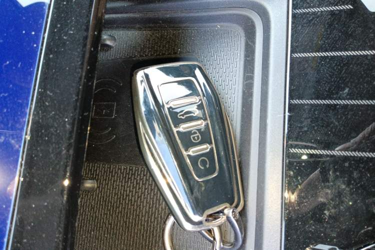 Used Geely Auto FX11 2023 2.0TD DCT Flagship Version Vehicle Key
