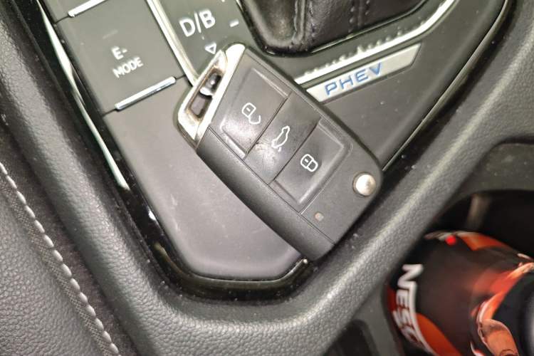 Used Volkswagen Tiguan L New Energy 2023 430 PHEV Plug-in Hybrid Prestige Edition Vehicle Key