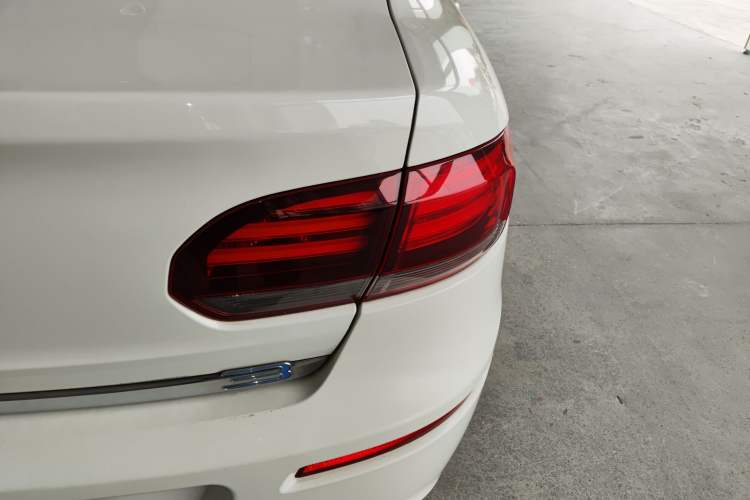 Used Qoros 3 2016 Sedan 1.6L Automatic ZhiNeng Model