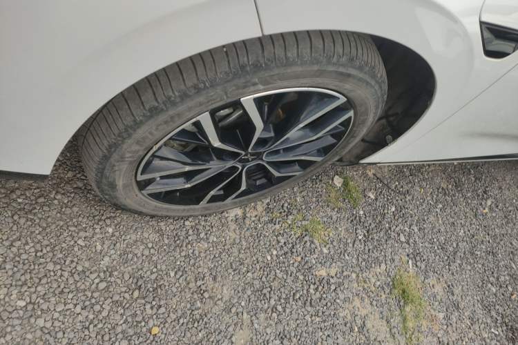 Used XPeng P5 2021 460G+ Exterior 4