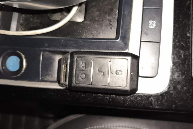 Used BYD Qin New Energy 2019 High-Range Luxury Model
