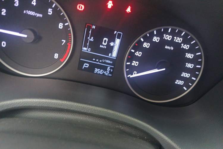 Used Hyundai ix25 2015 1.6L Automatic Two-Wheel Drive Smart GLS Trim