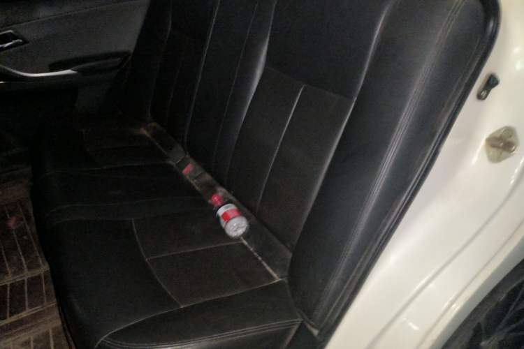 Used Zotye Z300 2014 New Vision 1.5L Manual Luxury Model