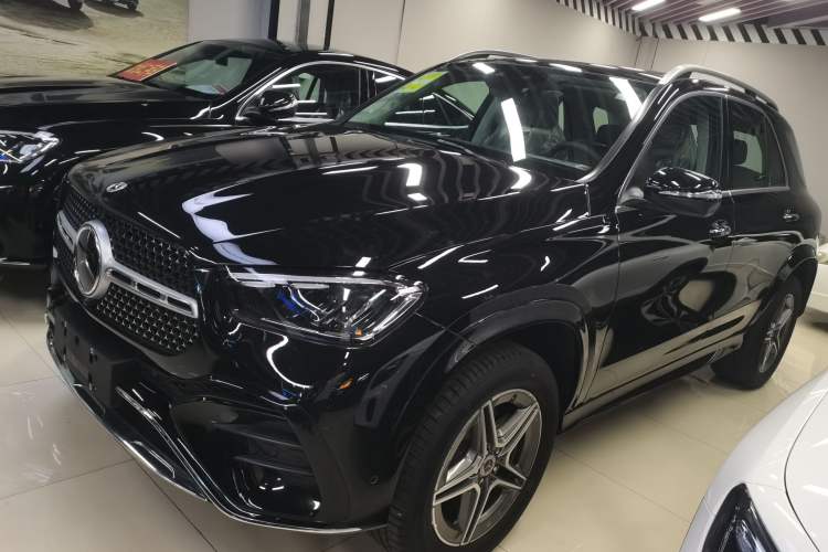 Used Mercedes-Benz GLE 2024 GLE 450 4MATIC Stylish Model
