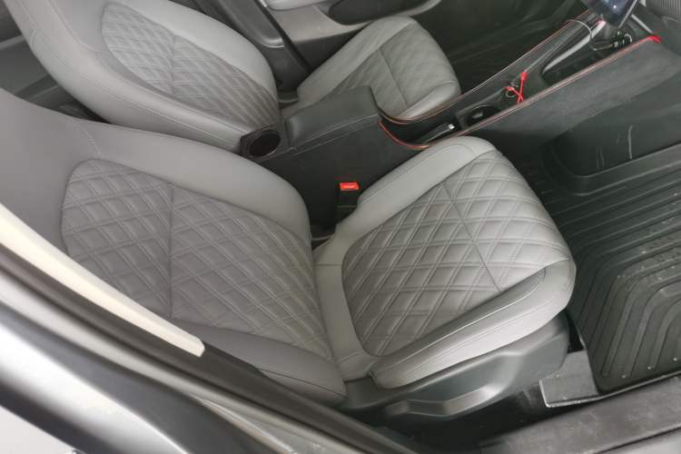 Used Leapmotor T03 2021 400 Comfort Edition Right Front Seat