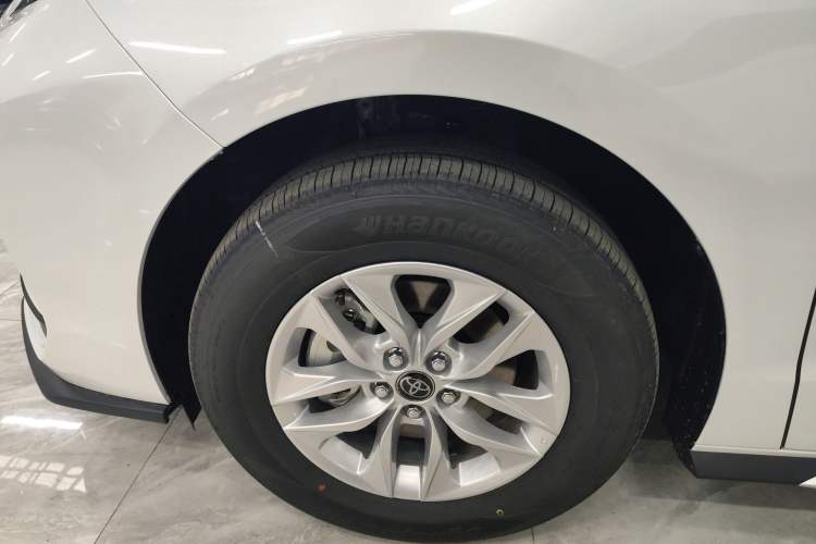 Used Toyota Granvia 2026 Model 2.5L Hybrid Comfort Edition