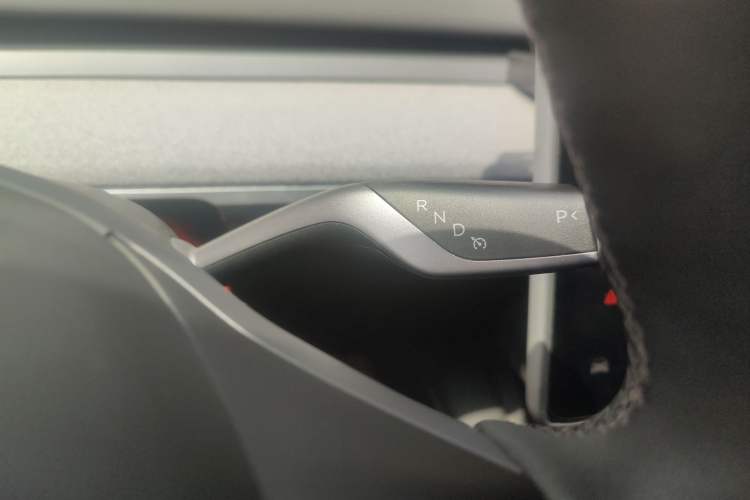 Used Tesla Model Y 2024 Rear-Wheel-Drive Version