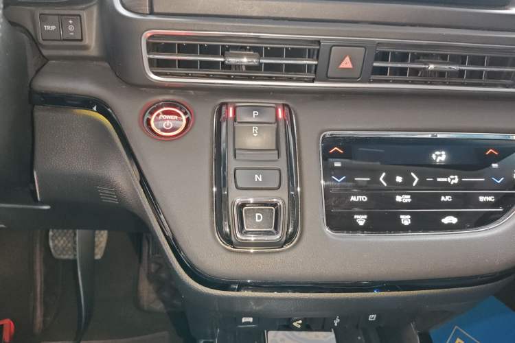 Used Honda Elysion 2022 2.0L eHEV Luxury Edition