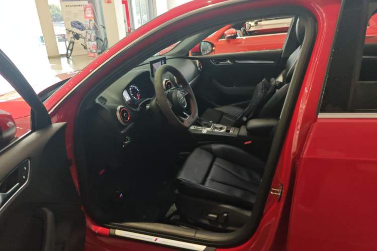 Used Audi A3 2019 Sportback 35 TFSI Sporty Version China VI