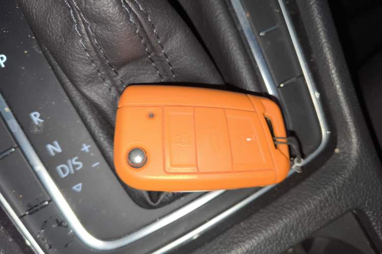 Used Volkswagen Golf 2020 Zhiai Edition 200TSI DSG Comfortable & Ambitious Version Interior 1