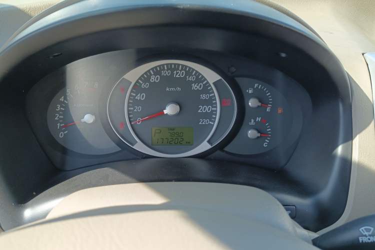 Used Hyundai Tucson 2006 2.0L Automatic 2WD Comfort Edition Instrument Cluster