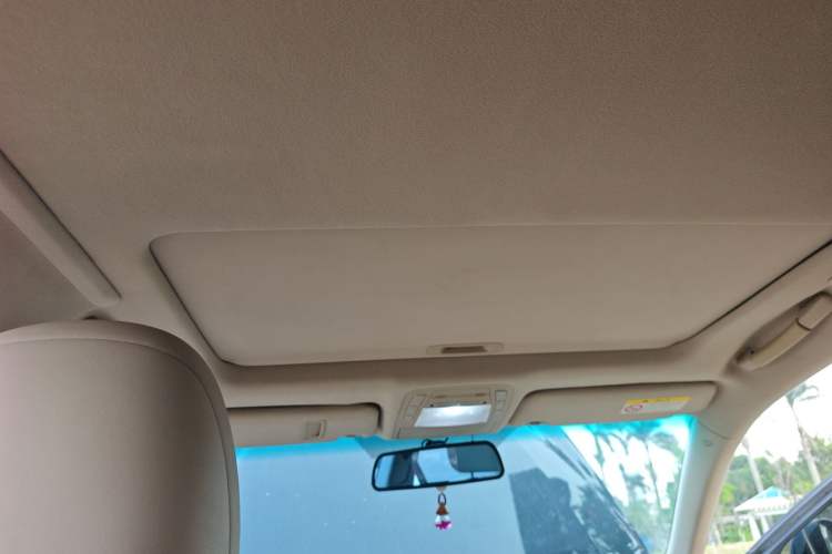 Used Toyota Crown 2010 2.5L Royal Leather Sunroof Edition