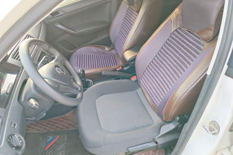 Used Volkswagen Santana 2016 1.4L Manual Fashion Edition Left Front Seat