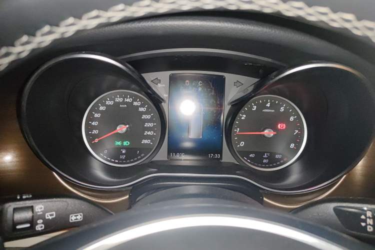 Used Mercedes-Benz V-Class 2021 V 260 L Long-wheelbase Luxury Edition