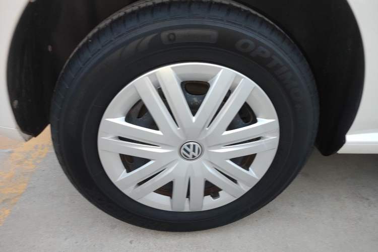 Used Volkswagen Polo 2016 1.4L Automatic Trendy Model Exterior 5