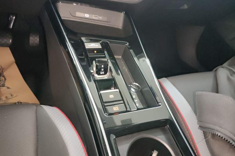 Used Volkswagen Lamando 2022 Lavida L 280TSI DSG Cool & Spicy Edition