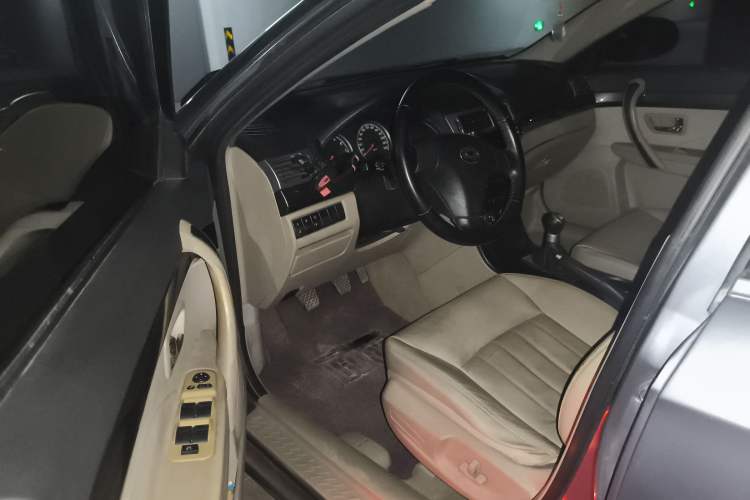 Used Bestune B70 2010 2.0L manual Elite version