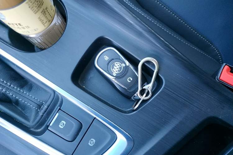 Used Buick Velite 6 2023 Revised Version 430 km Range – Commuter Edition