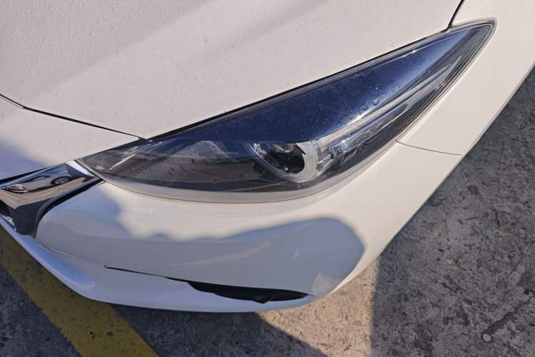 Used Mazda Mazda 3 Axela 2017 Sedan 1.5L Automatic Luxury Model Emission Standard China V
