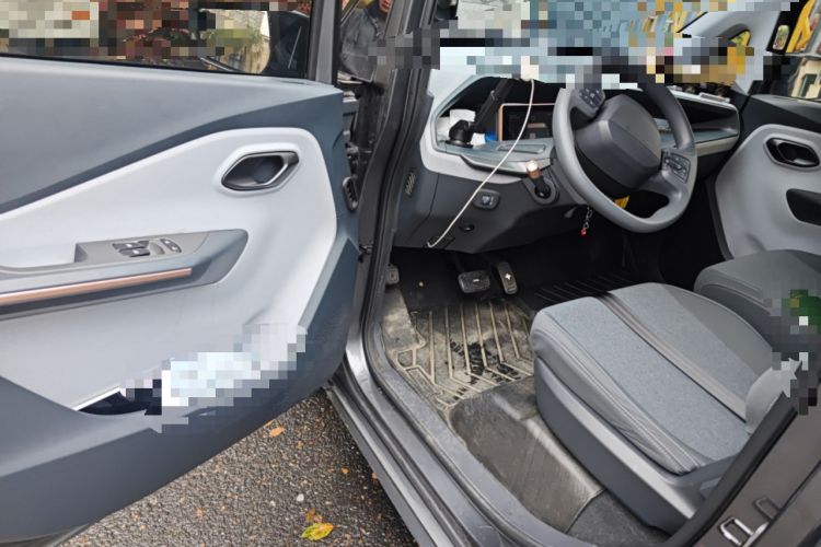 Used Wuling NAMMIEV 2021 Playful Model – High-Power Version