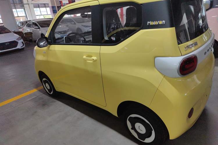 Used Wuling Hongguang MINIEV 2024 3rd Generation 215km Youth Edition