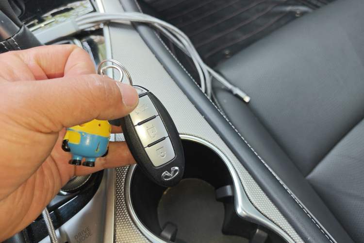 Used Infiniti Q50L 2016 2.0T Ambition Edition
