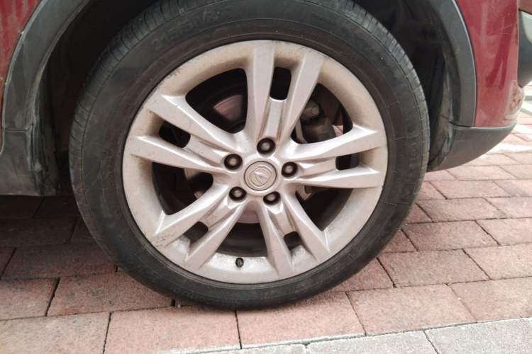 Used Changan CS35 2014 1.6L Automatic Luxury Model China IV Standard