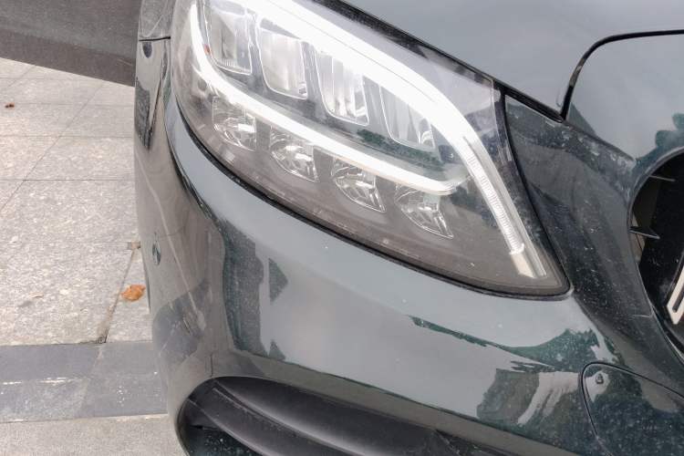 Used Mercedes-Benz C-Class 2020 C 200 L Fashion Edition Sport Version Right Front Headlight