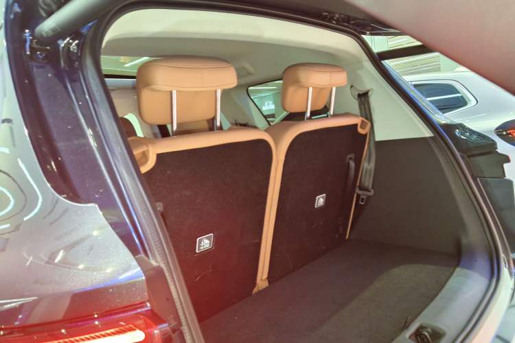 Used Leapmotor C16 2024 Range-Extended 200 LiDAR Edition
