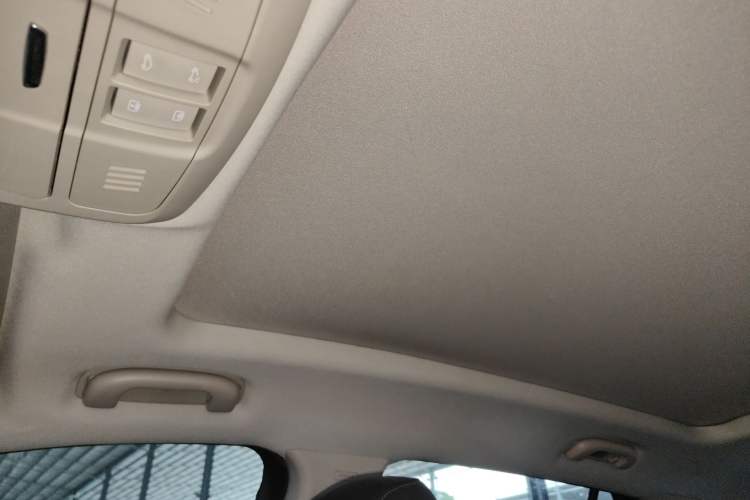 Used Buick Envision 2018 20T Two-Wheel-Drive Leading Model