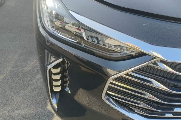 Used JETOUR X70 PLUS 2021 1.5T DCT Mountain 5-Seater Right Front Headlight