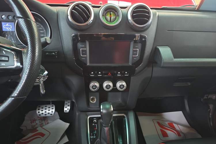Used BAIC Off-Road BJ40 2017 40L 2.3T Automatic All-Wheel Drive Ring of the Tower Champion Edition