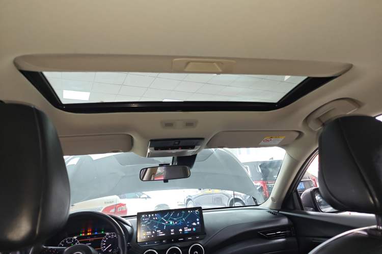 Used Nissan Sylphy 2023 1.6L CVT Enjoyment Edition Headliner