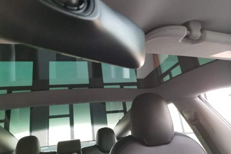 Used Tesla Model 3 2019 Standard Range Rear-Drive Upgraded Version