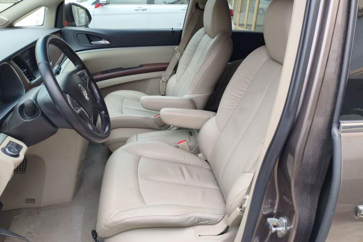 Used Buick GL8 2017 25S Luxury Version China V Standard Left Front Seat