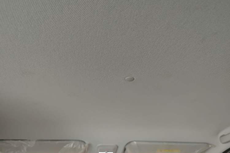 Used Wuling Hongguang MINIEV 2025 Four-Door Version Premium Edition Headliner