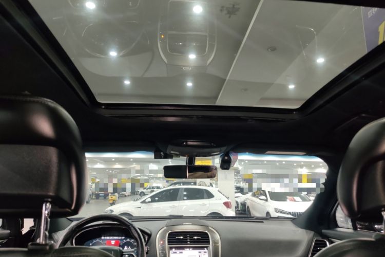 Used Lincoln Nautilus 2019 2.0T Two-Wheel Drive Luxury Edition China VI Standard Headliner