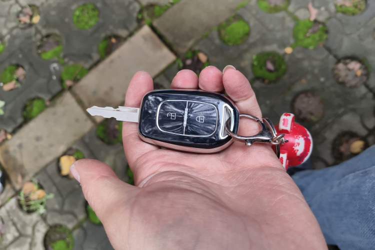 Used Dongfeng NAMMI BOX 2022 Chasing Wind Edition 331 km Standard Model Vehicle Key