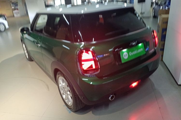 Used MINI 2021 1.5T COOPER Classic Edition Exterior 1