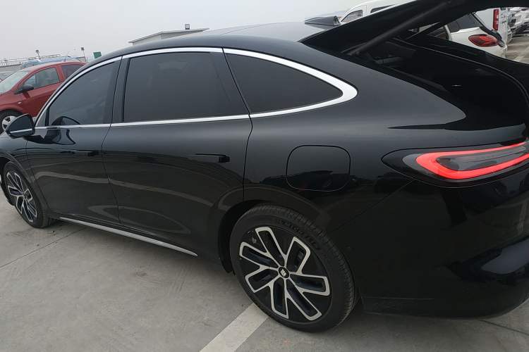 Used Baojun Enjoy 2025 Plug-in Hybrid 140km Luxury Edition
