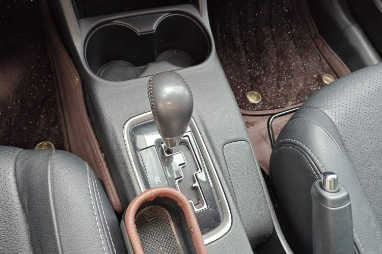 Used Mitsubishi Outlander 2016 2.4L 4x4 Elite Edition 5 Seats