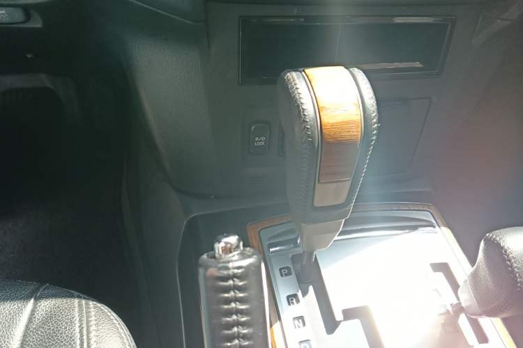 Used Mitsubishi Pajero 2019 3.0L Automatic Prestige Edition