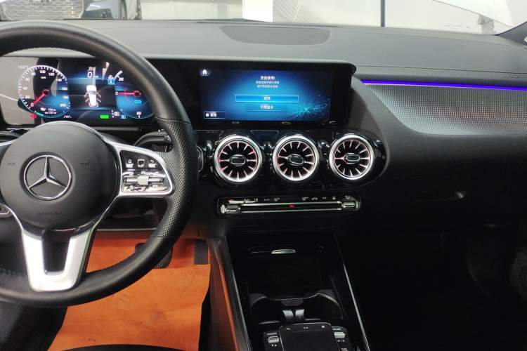 Used Mercedes-Benz EQA 2023-Year Restyled EQA 260 Audio And AC Panel